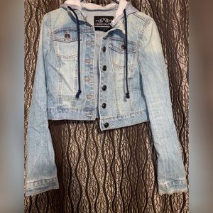 Jean jacket w hood